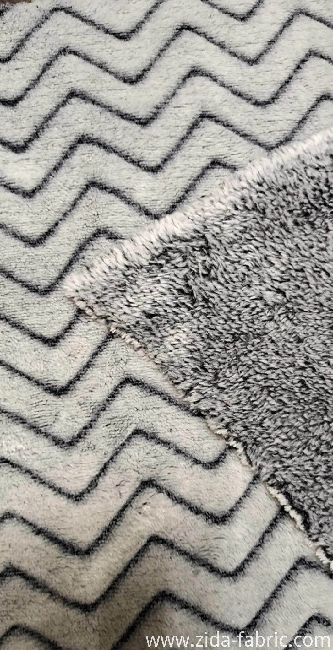100% Polyester Flannel Fleece Fabric with Minky Stripes